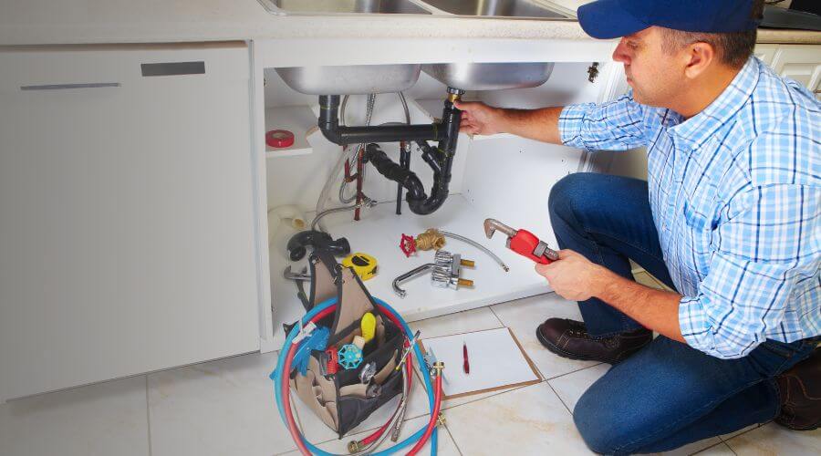 Expert burst pipe repair services in Christmas, FL